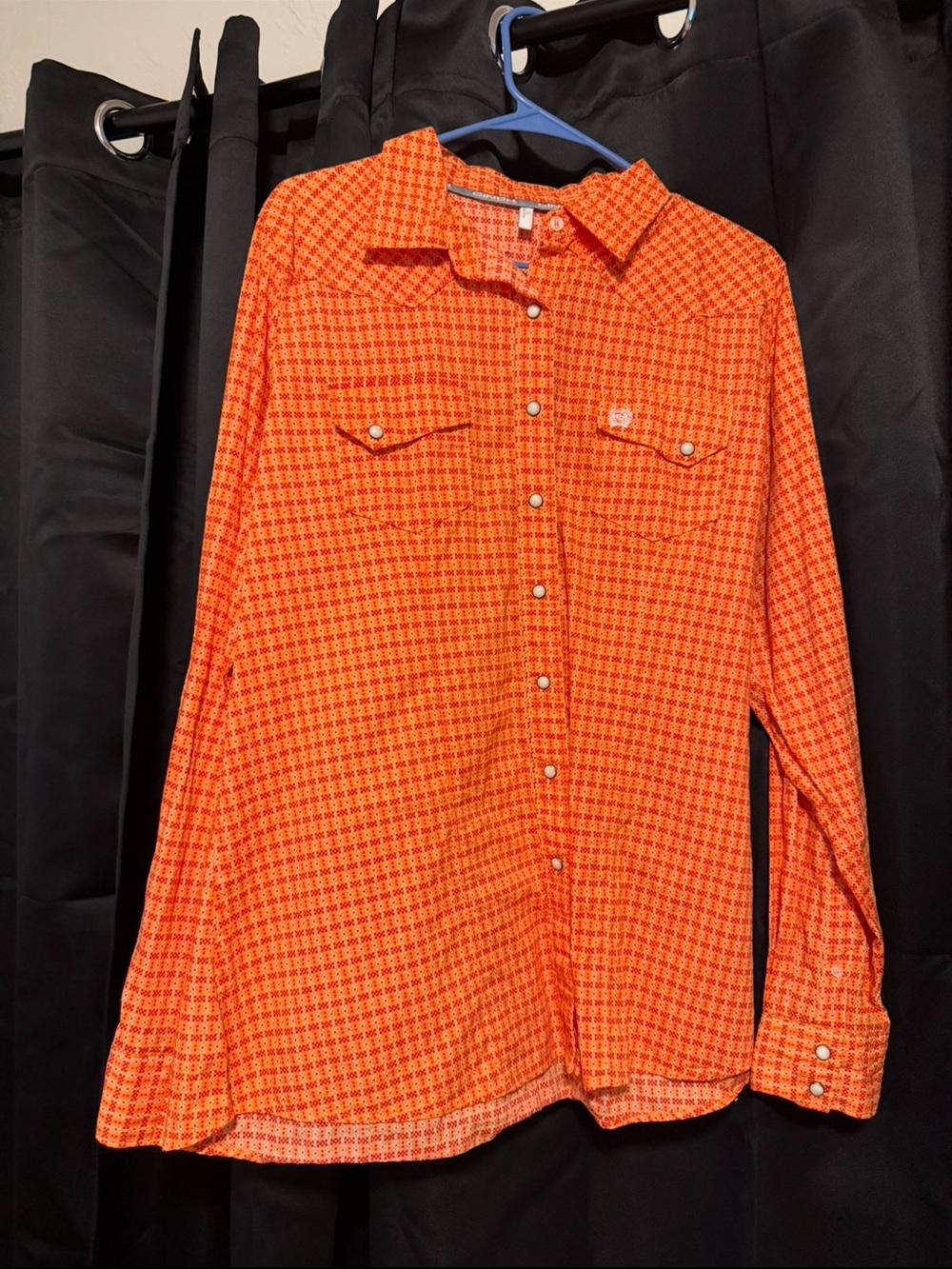 Women’s cinch pearl snap